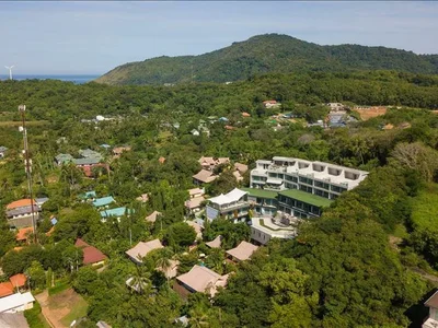 Zespół mieszkaniowy Guarded residence with swimming pools at 800 meters from the beach, Phuket, Thailand