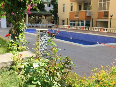 Residential quarter 3 bedroom cheap apartment in Alanya